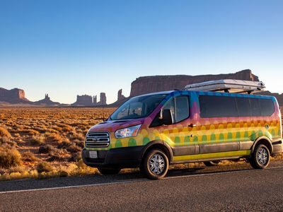camper-van-remote-work-roadtrip