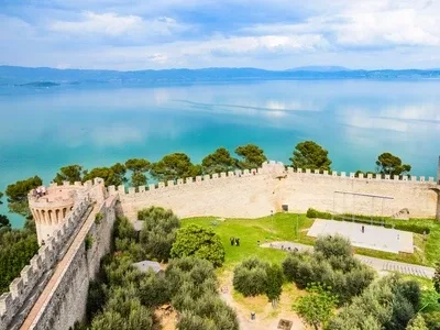 hp-umbria-italy-highlights-lake-trasimeno hp-umbria-italy-highlights-lake-trasimeno