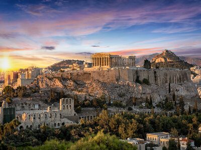 Die Akropolis von Athen, Griechenland, bei Sonnenuntergang