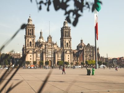 rsz_mexico-city-colonial-architecture-min